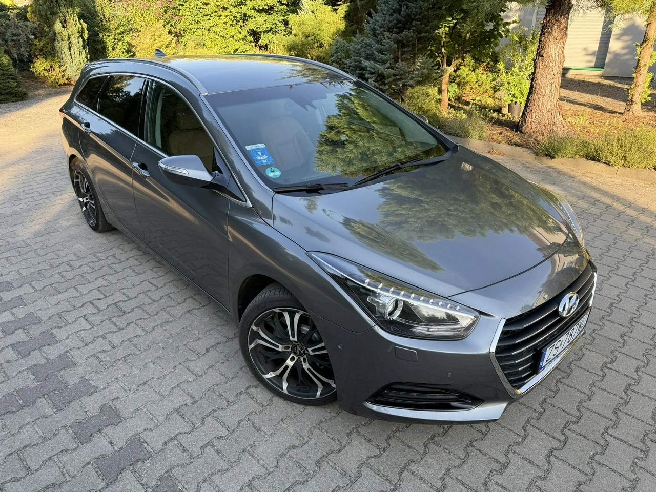 Hyundai i40 - Zdjęcie 24