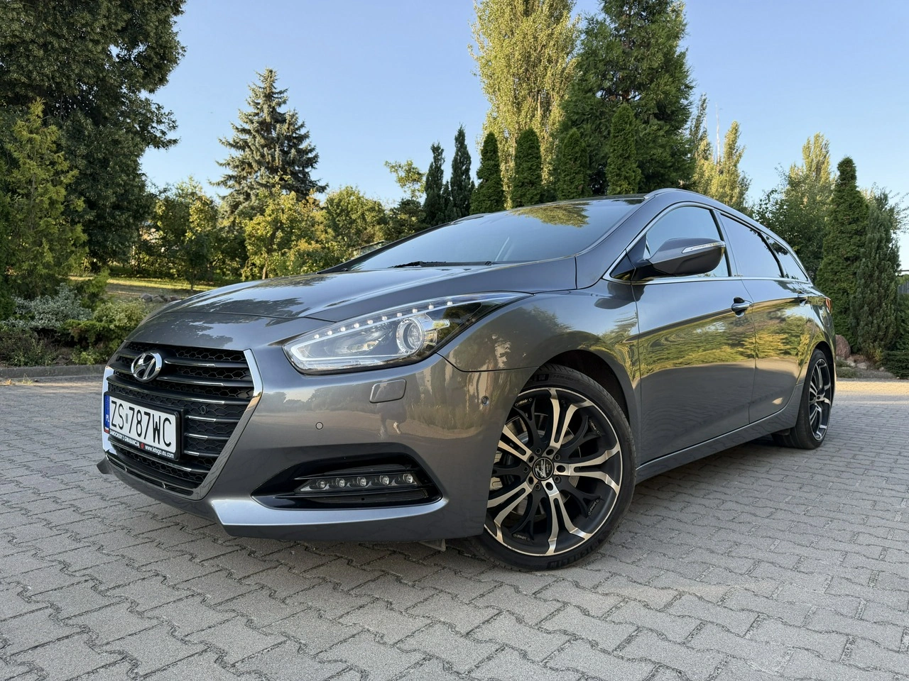 Hyundai i40 - Zdjęcie 2