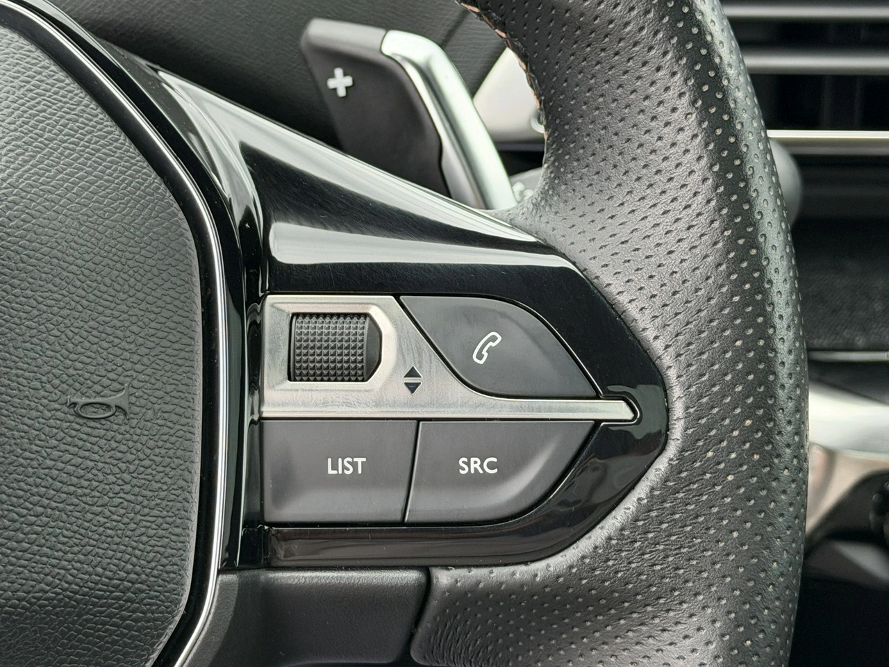 Peugeot 3008 - Zdjęcie 20