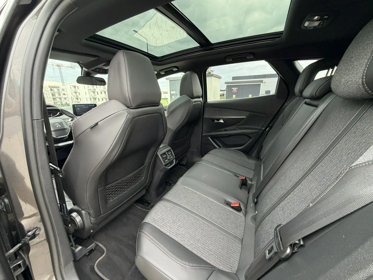 Peugeot 3008 - Zdjęcie 29