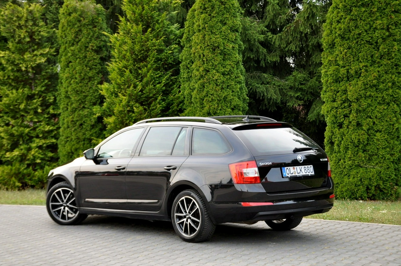 Skoda Octavia - Zdjęcie 12
