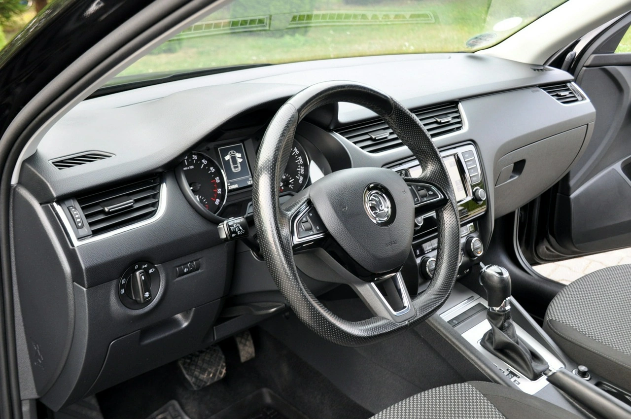 Skoda Octavia - Zdjęcie 21