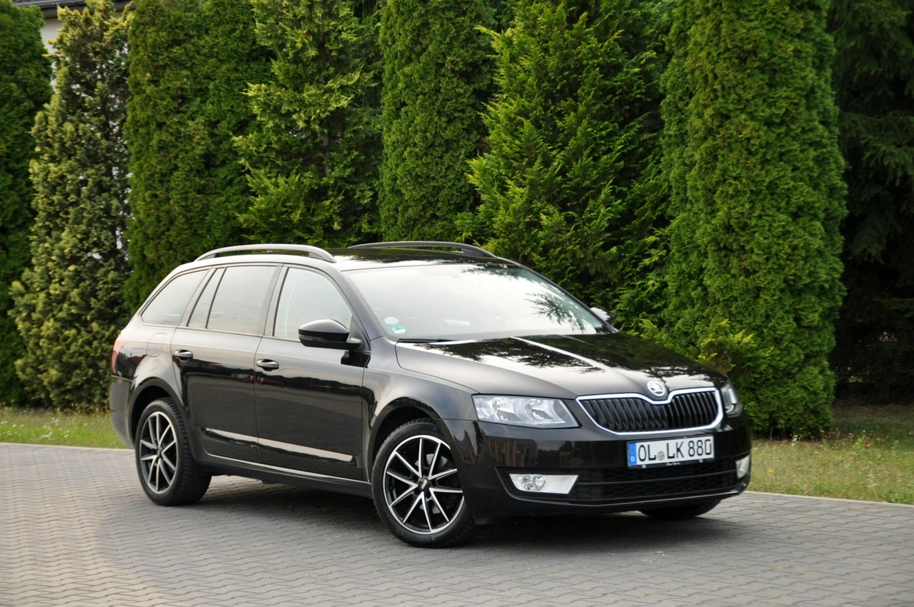 Skoda Octavia - Zdjęcie 2