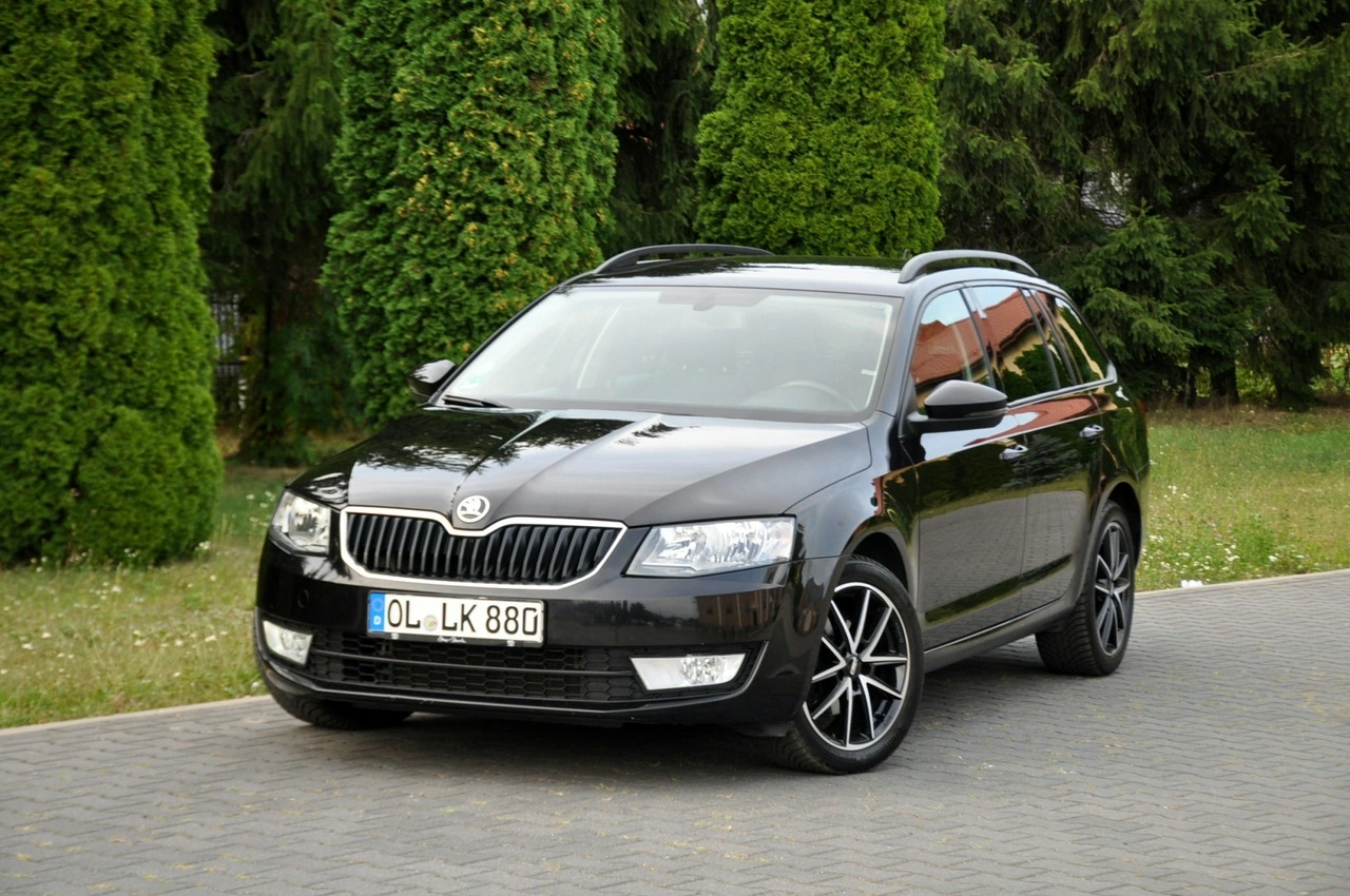 Skoda Octavia - Zdjęcie 8