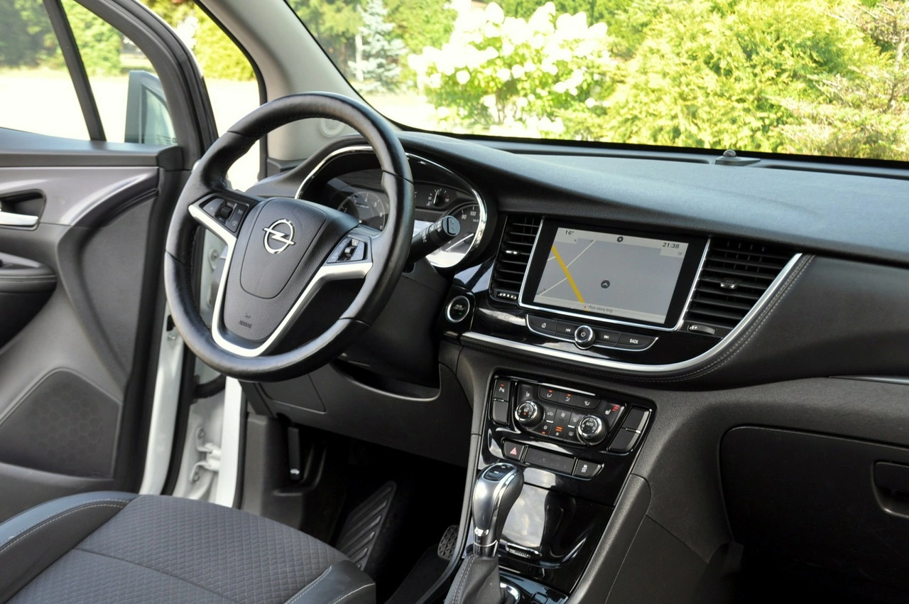 Opel Mokka X - Zdjęcie 24