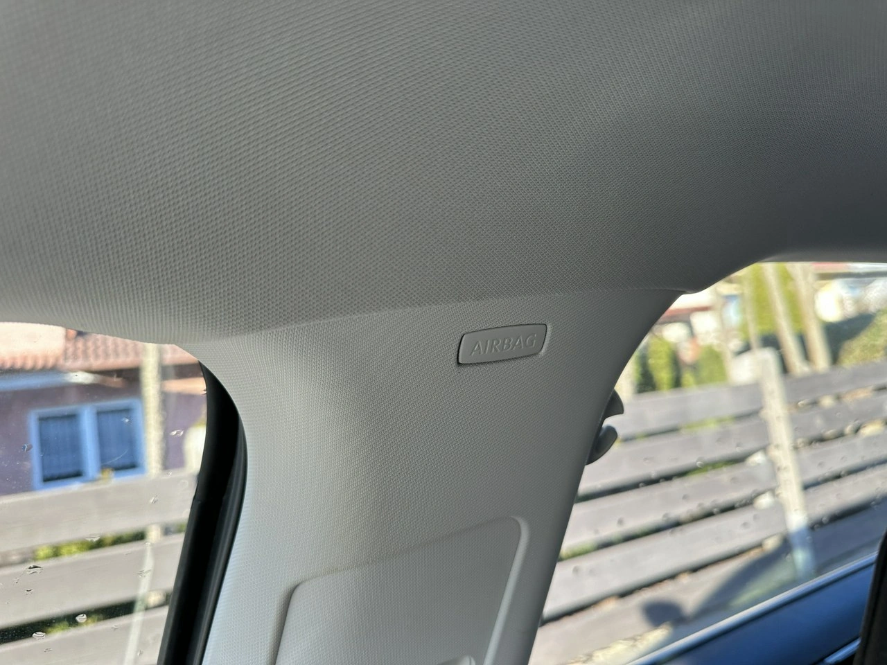 Volkswagen Jetta - Zdjęcie 19