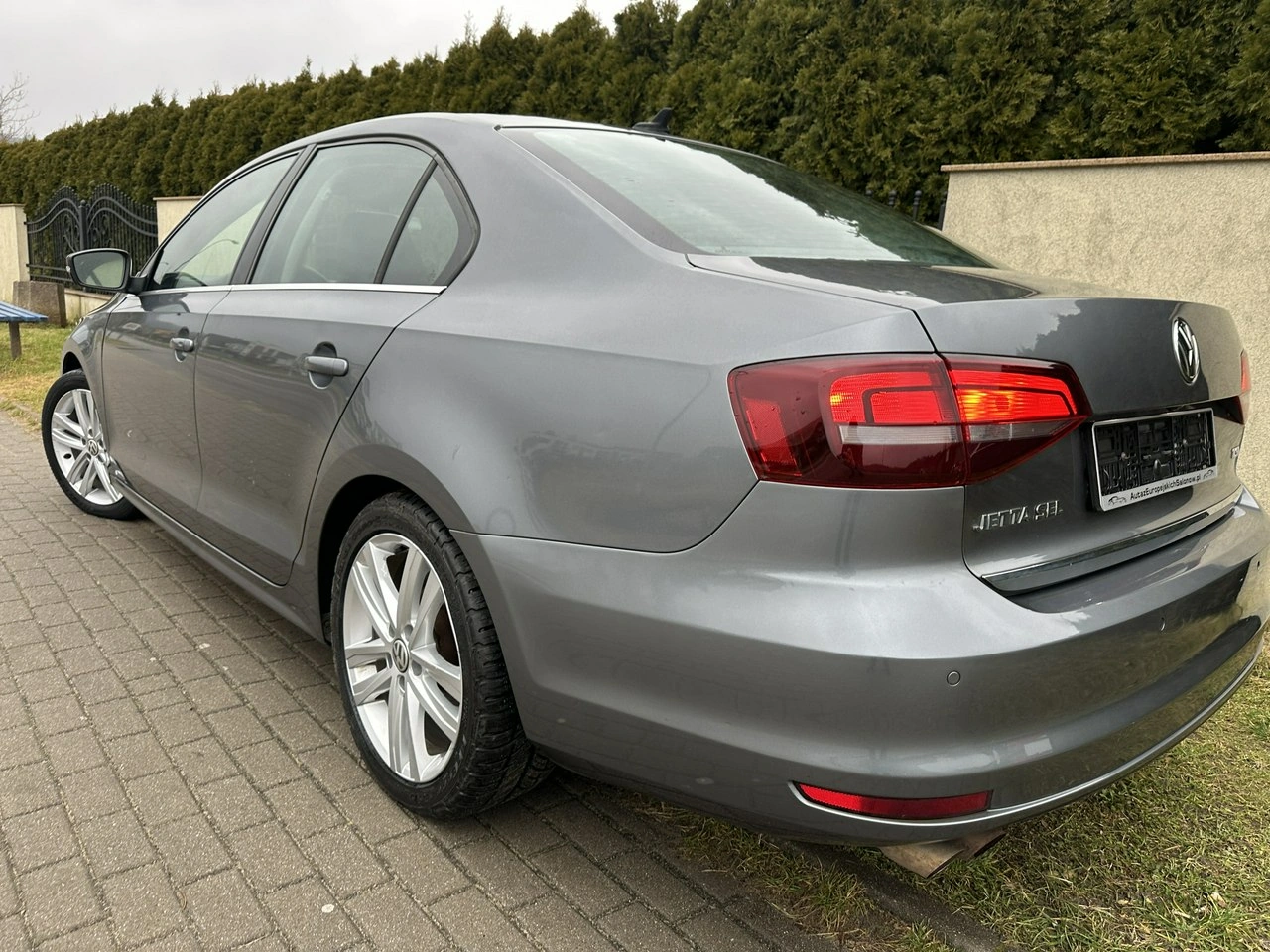 Volkswagen Jetta - Zdjęcie 6
