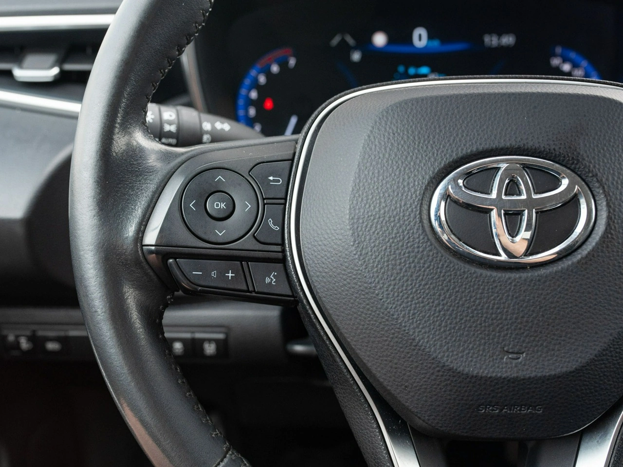 Toyota Corolla - Zdjęcie 12