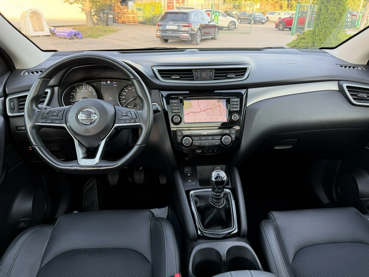 Nissan Qashqai - Zdjęcie 21