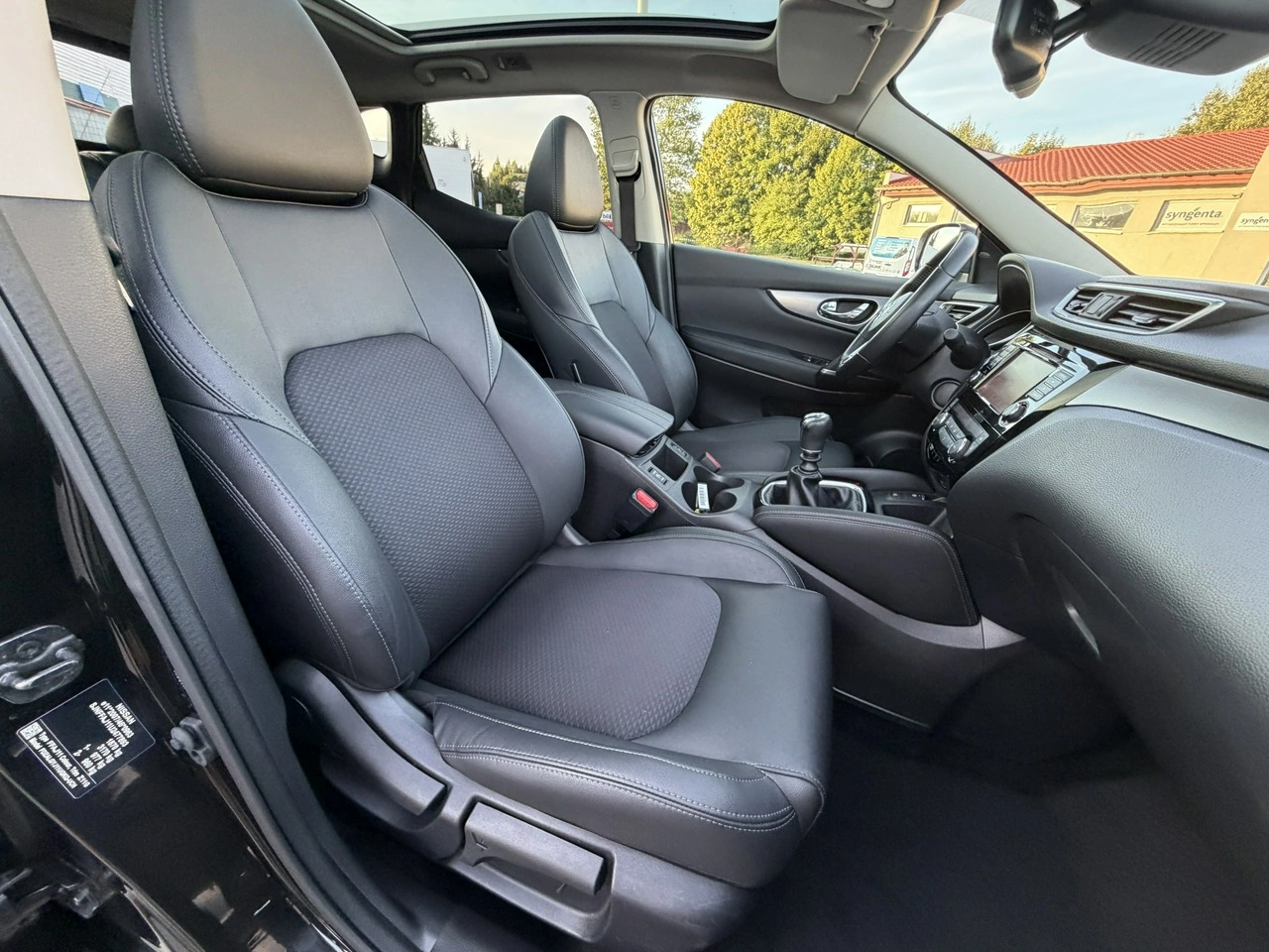 Nissan Qashqai - Zdjęcie 33