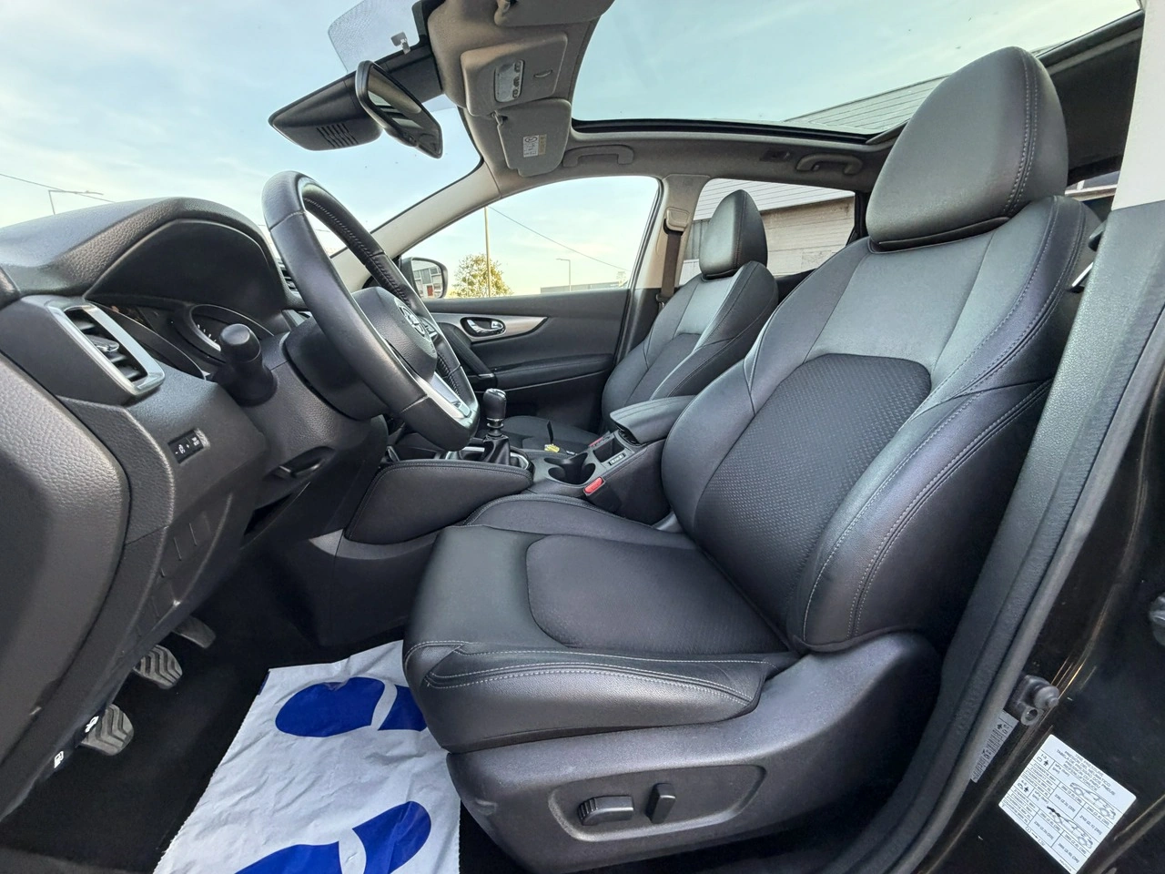 Nissan Qashqai - Zdjęcie 18
