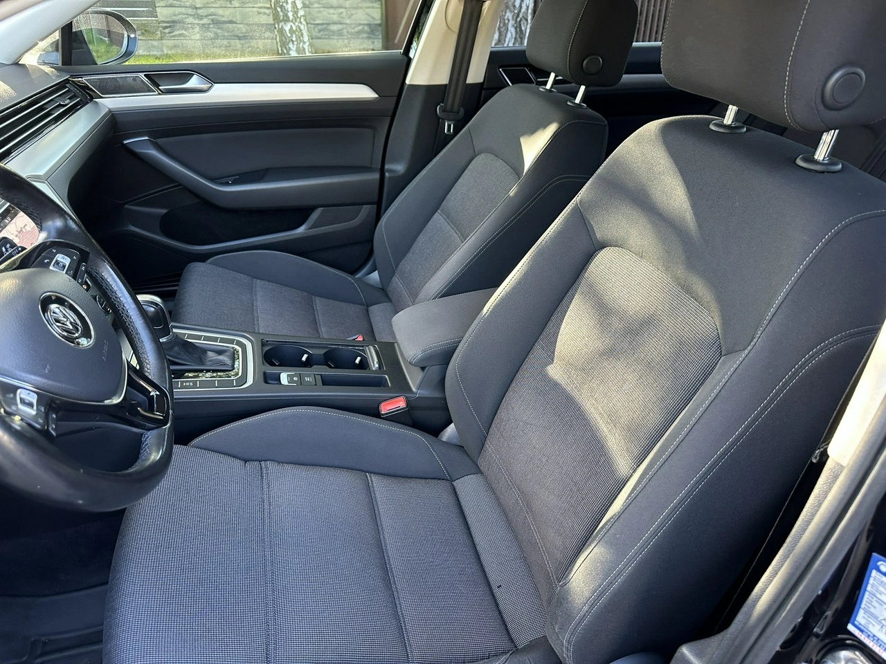 Volkswagen Passat - Zdjęcie 9