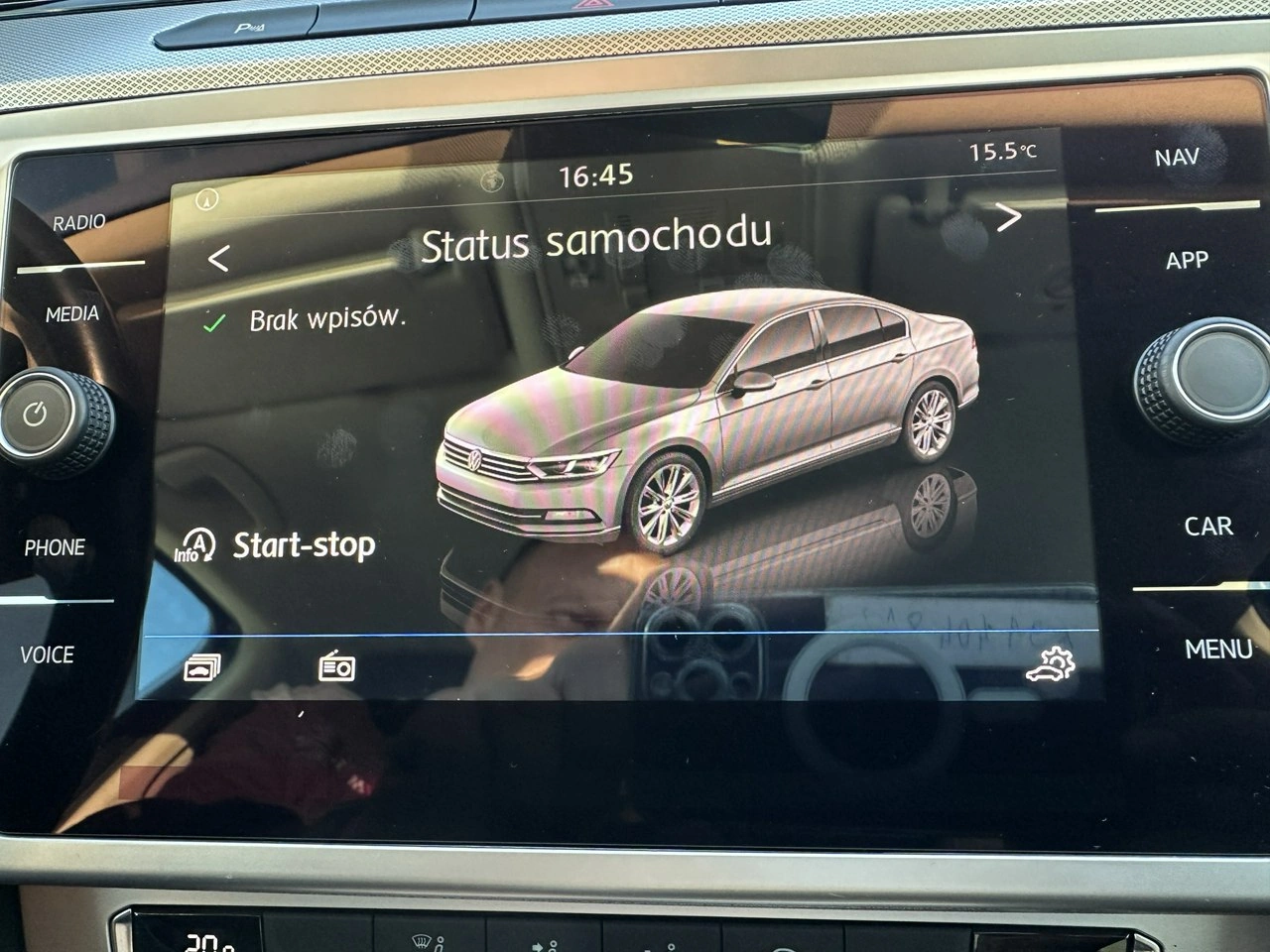 Volkswagen Passat - Zdjęcie 26