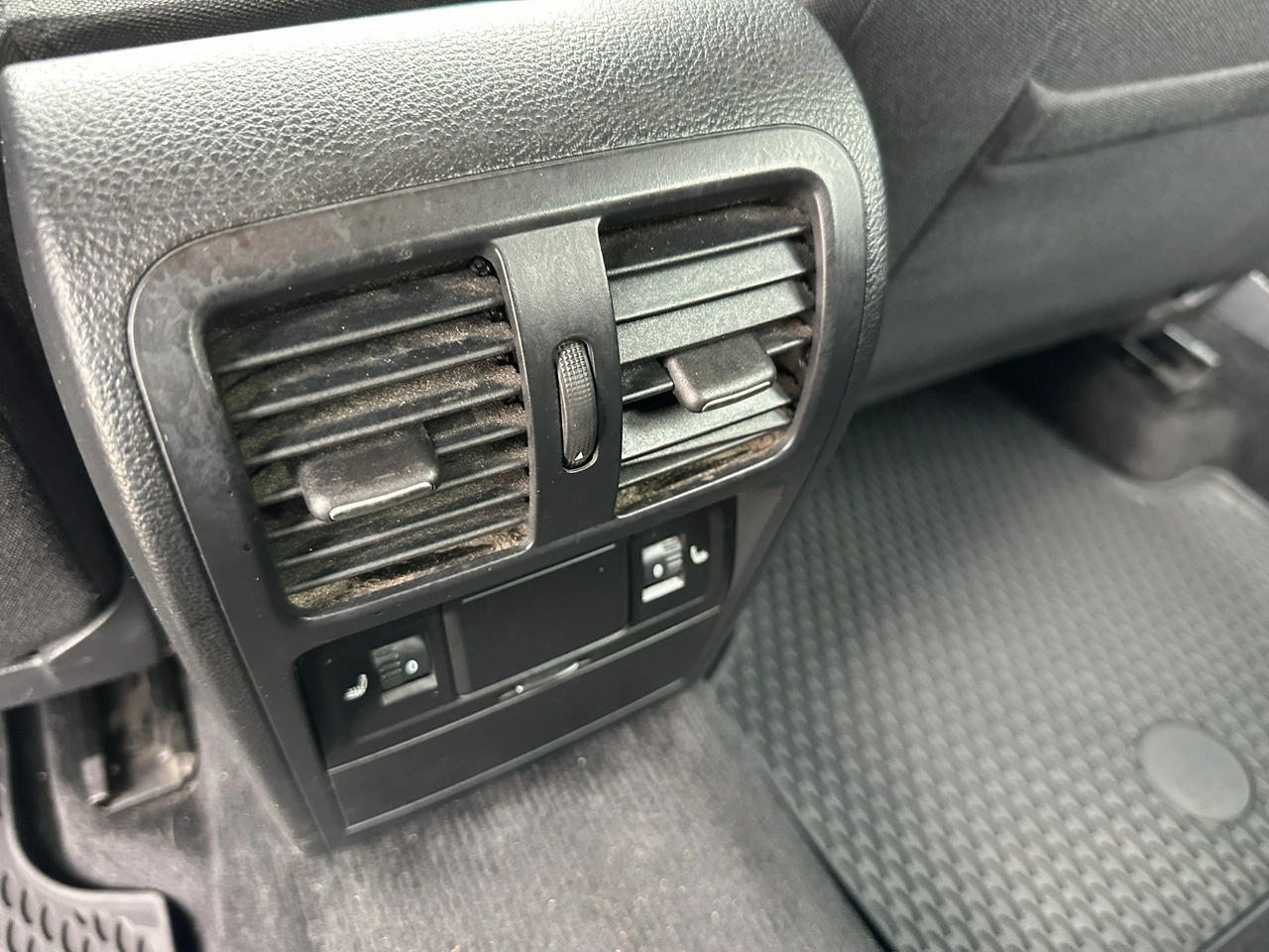 Volkswagen Passat - Zdjęcie 12