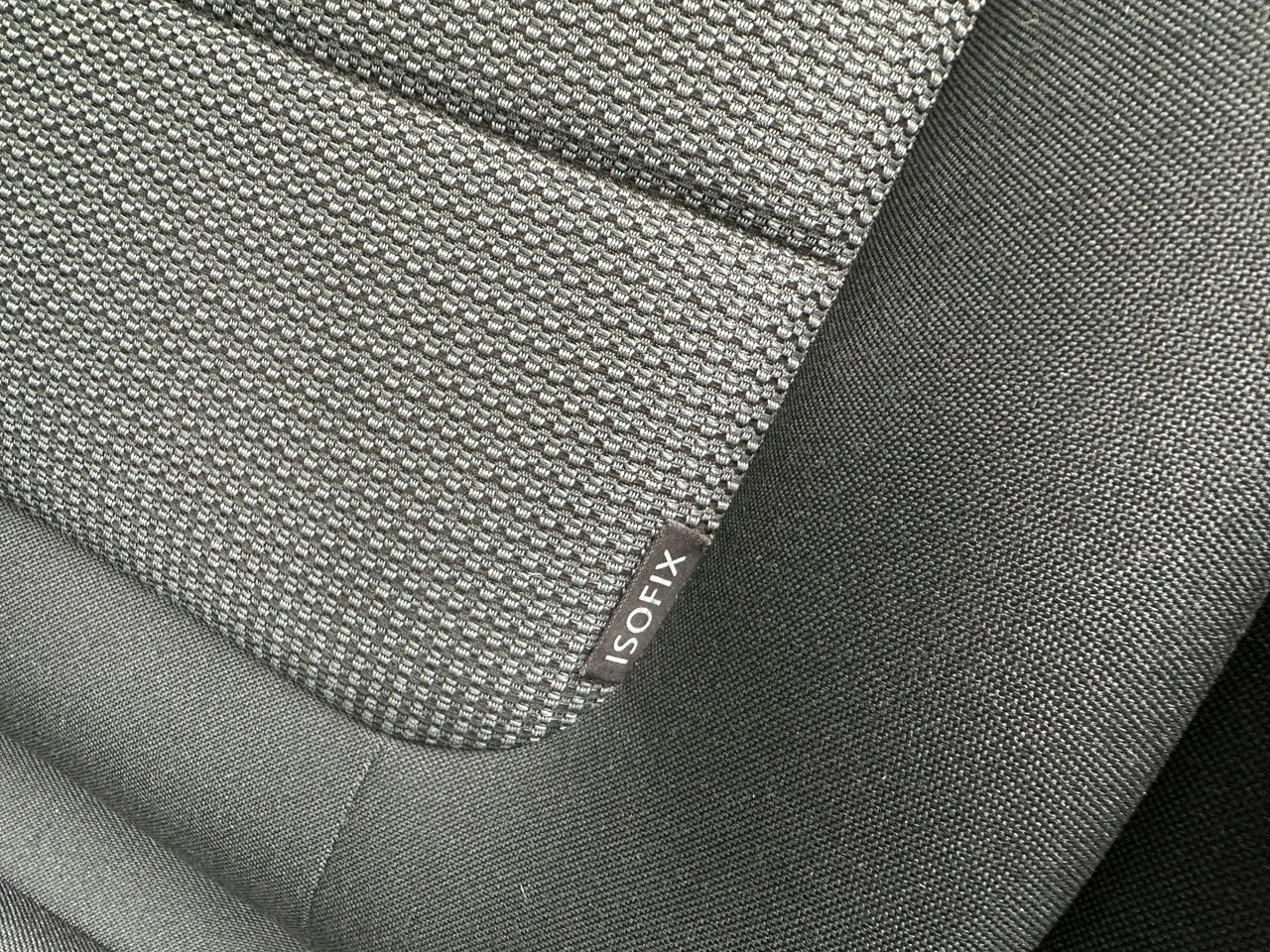 Volkswagen Passat - Zdjęcie 14