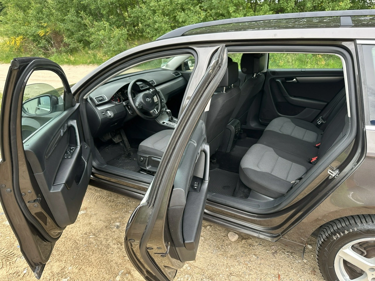 Volkswagen Passat - Zdjęcie 16