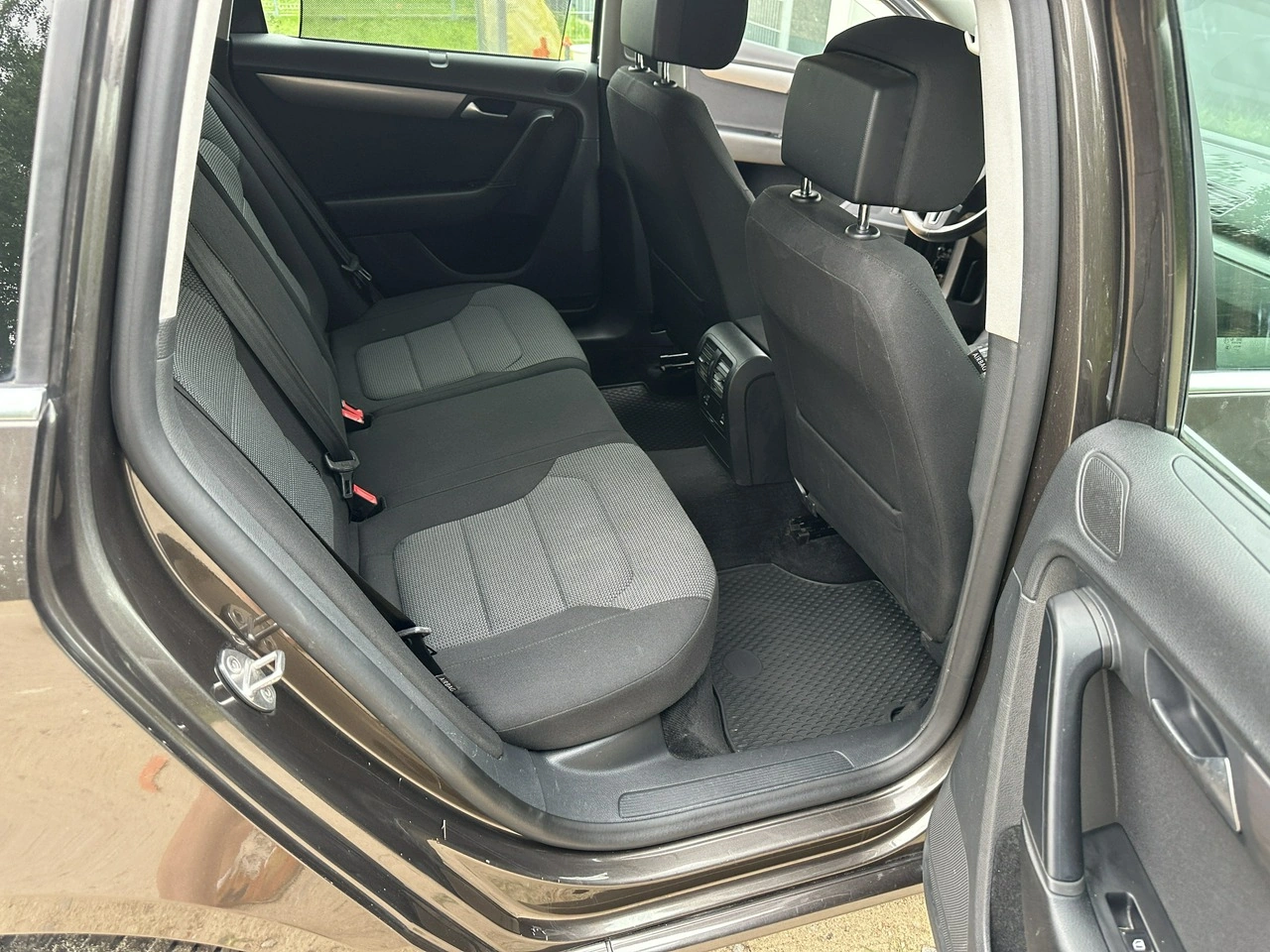 Volkswagen Passat - Zdjęcie 20