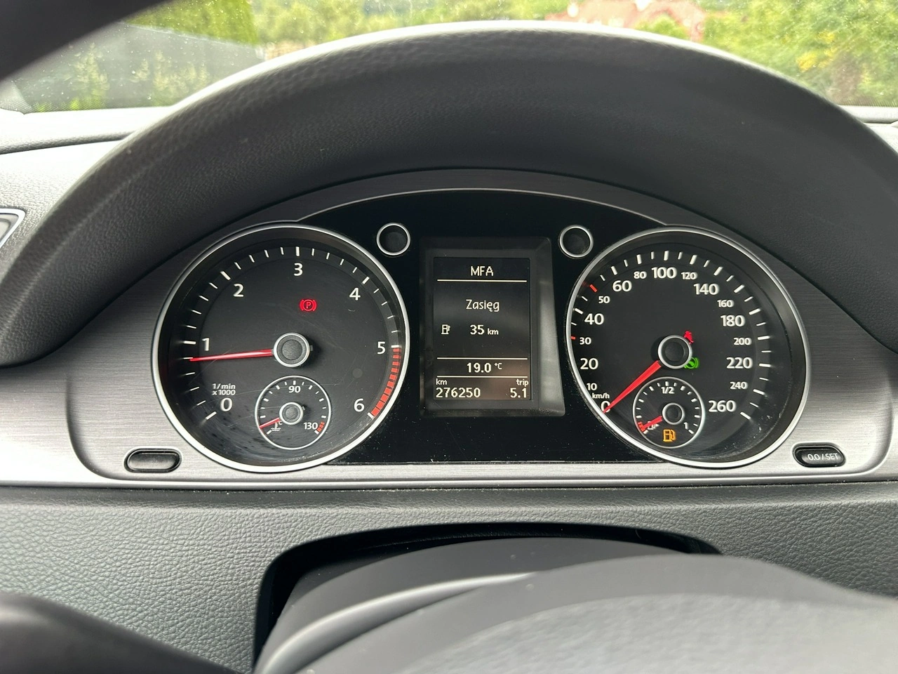 Volkswagen Passat - Zdjęcie 25