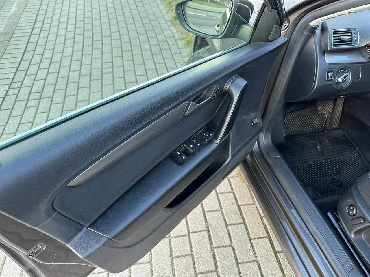 Volkswagen Passat - Zdjęcie 5