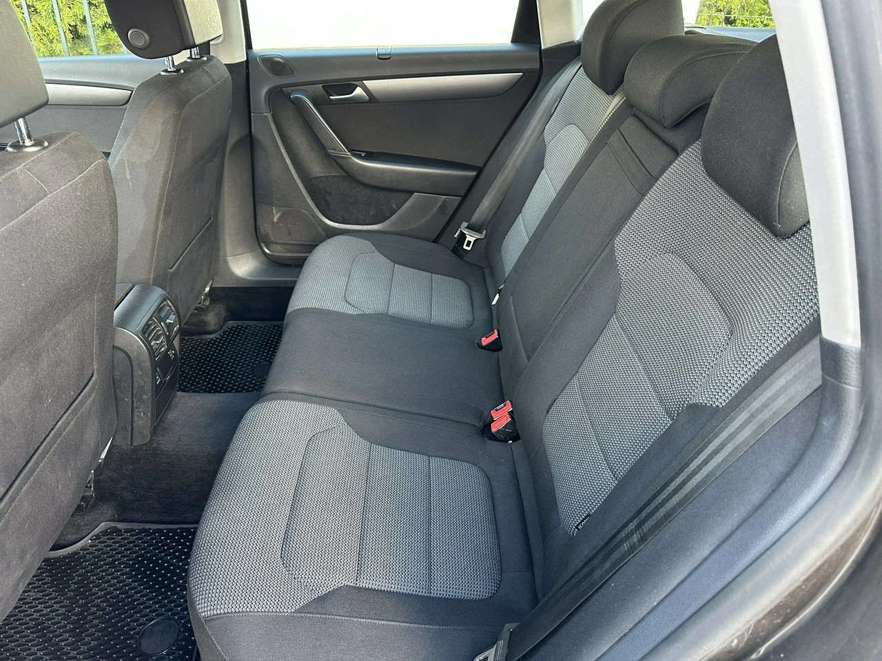 Volkswagen Passat - Zdjęcie 7