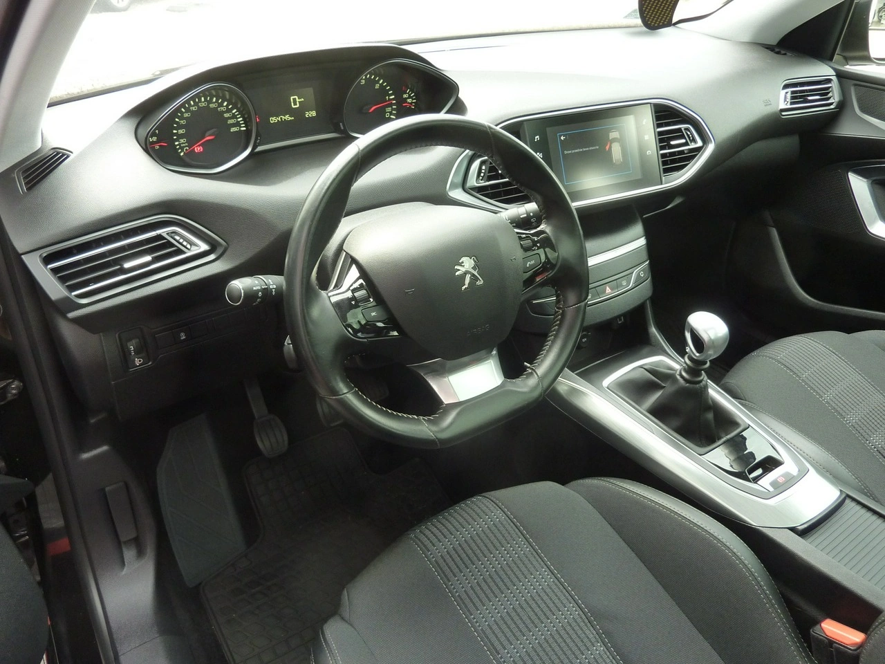 Peugeot 308 SW - Zdjęcie 10
