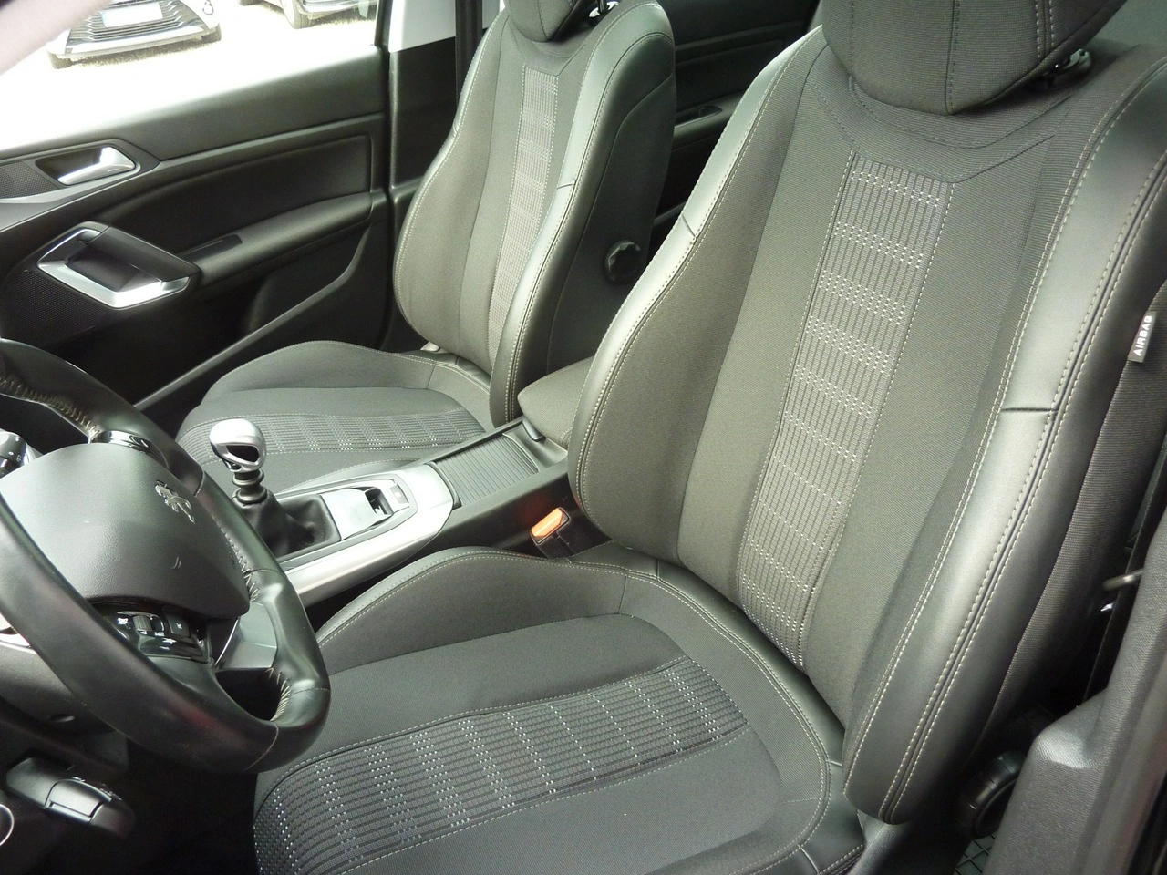 Peugeot 308 SW - Zdjęcie 11
