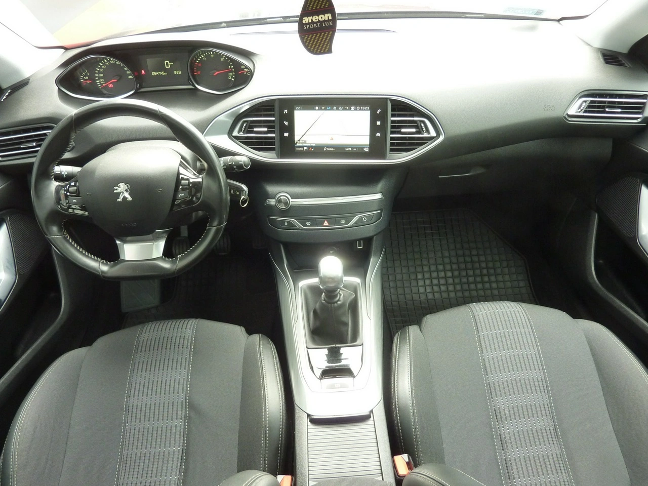 Peugeot 308 SW - Zdjęcie 16