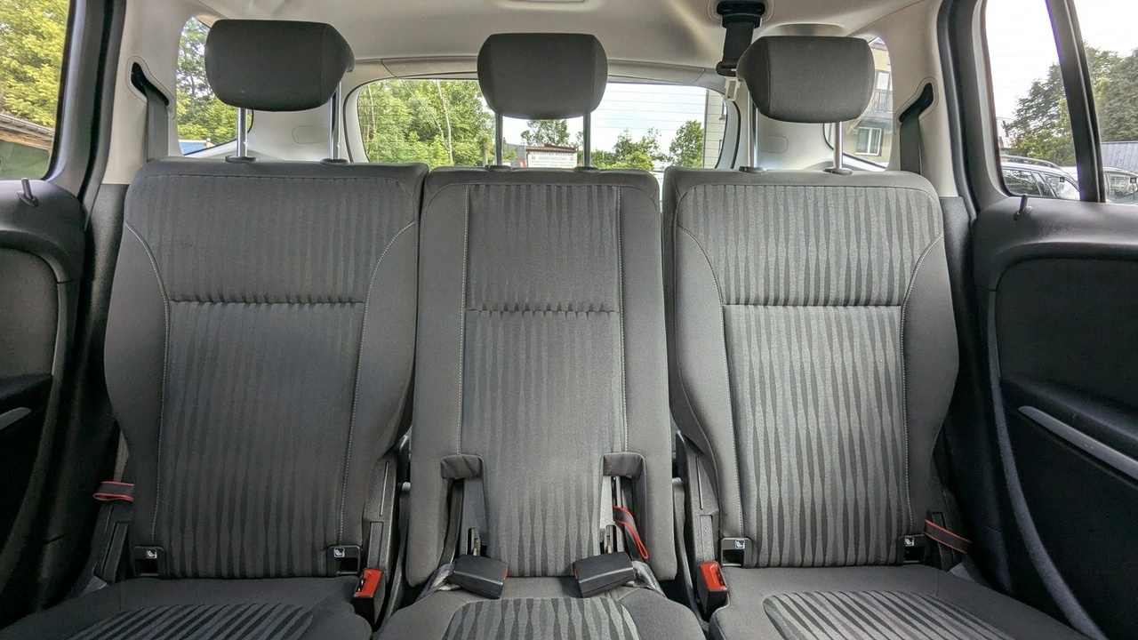 Opel Zafira - Zdjęcie 14