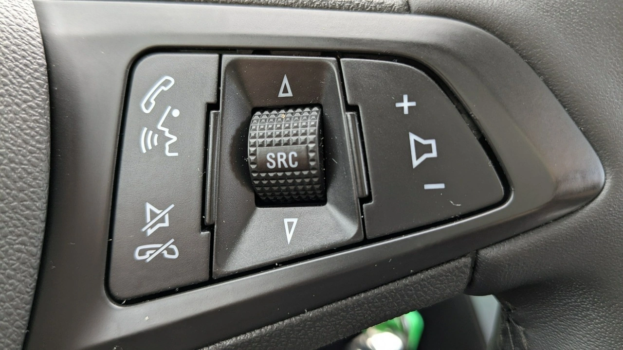 Opel Zafira - Zdjęcie 27