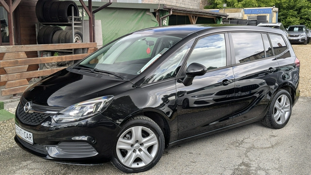 Opel Zafira - Zdjęcie 2
