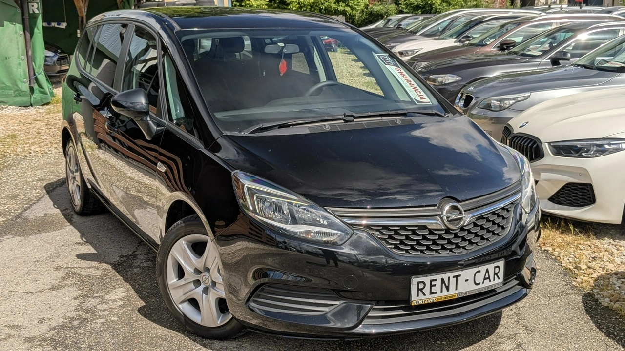 Opel Zafira - Zdjęcie 4