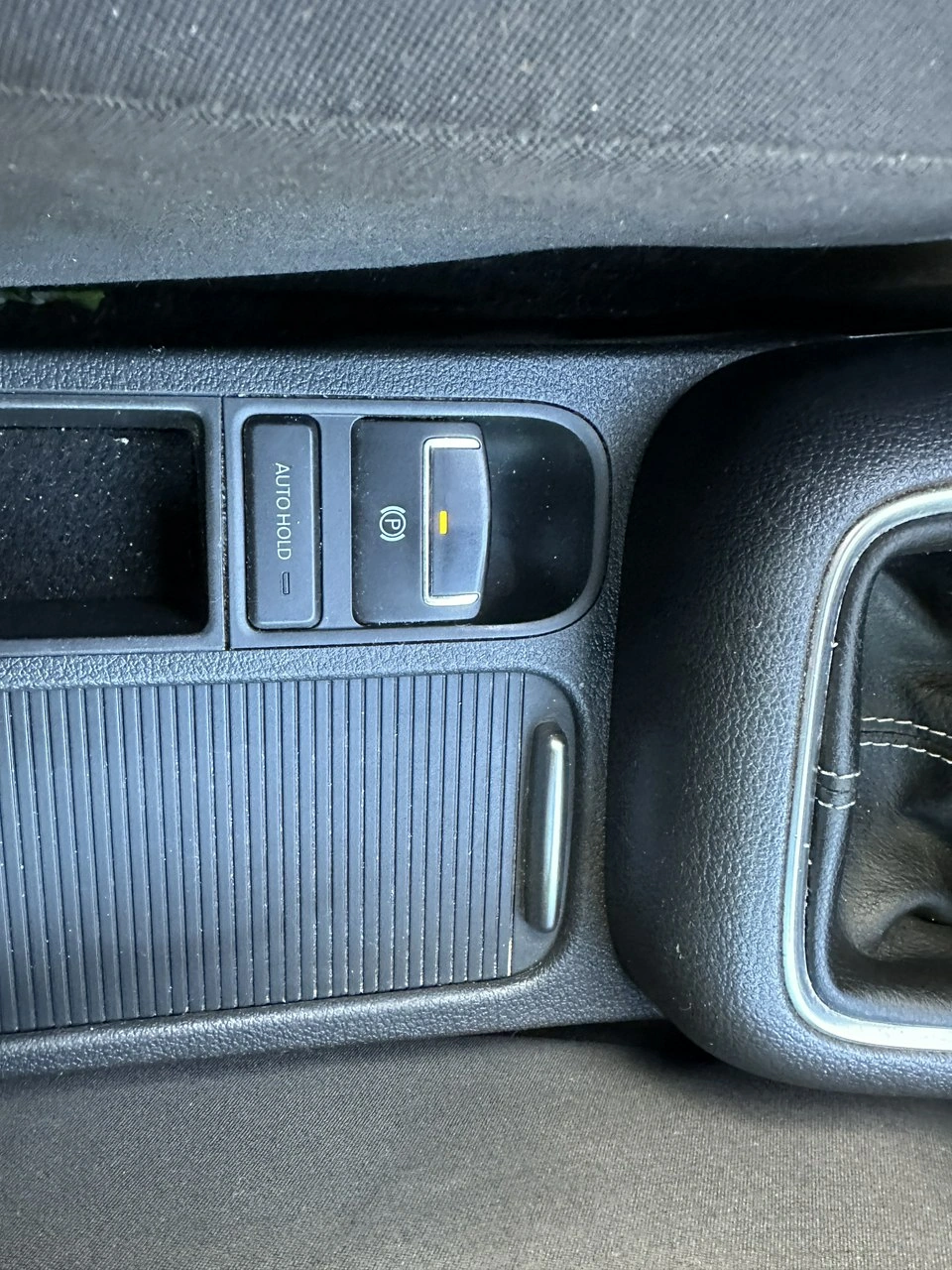 Volkswagen Tiguan - Zdjęcie 28