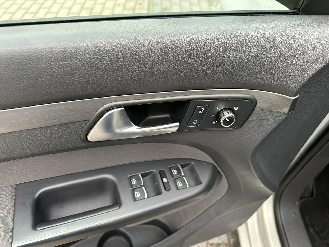 Volkswagen Touran - Zdjęcie 20