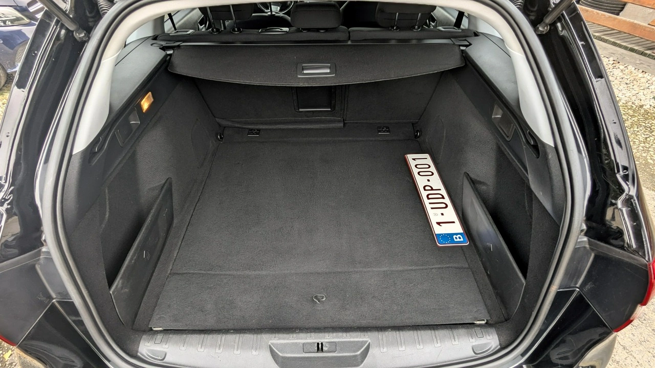 Peugeot 308 SW - Zdjęcie 33