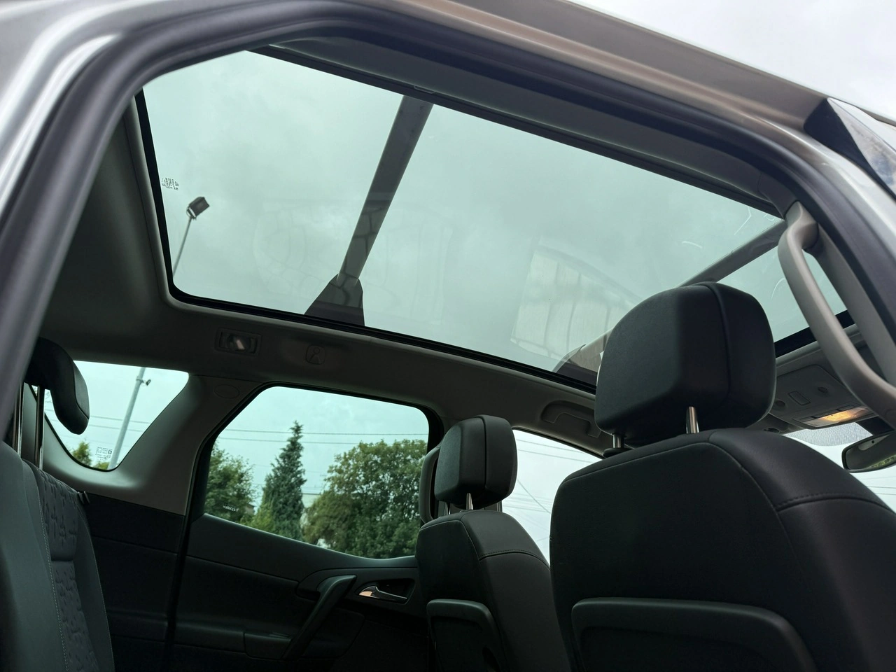 Opel Meriva - Zdjęcie 23