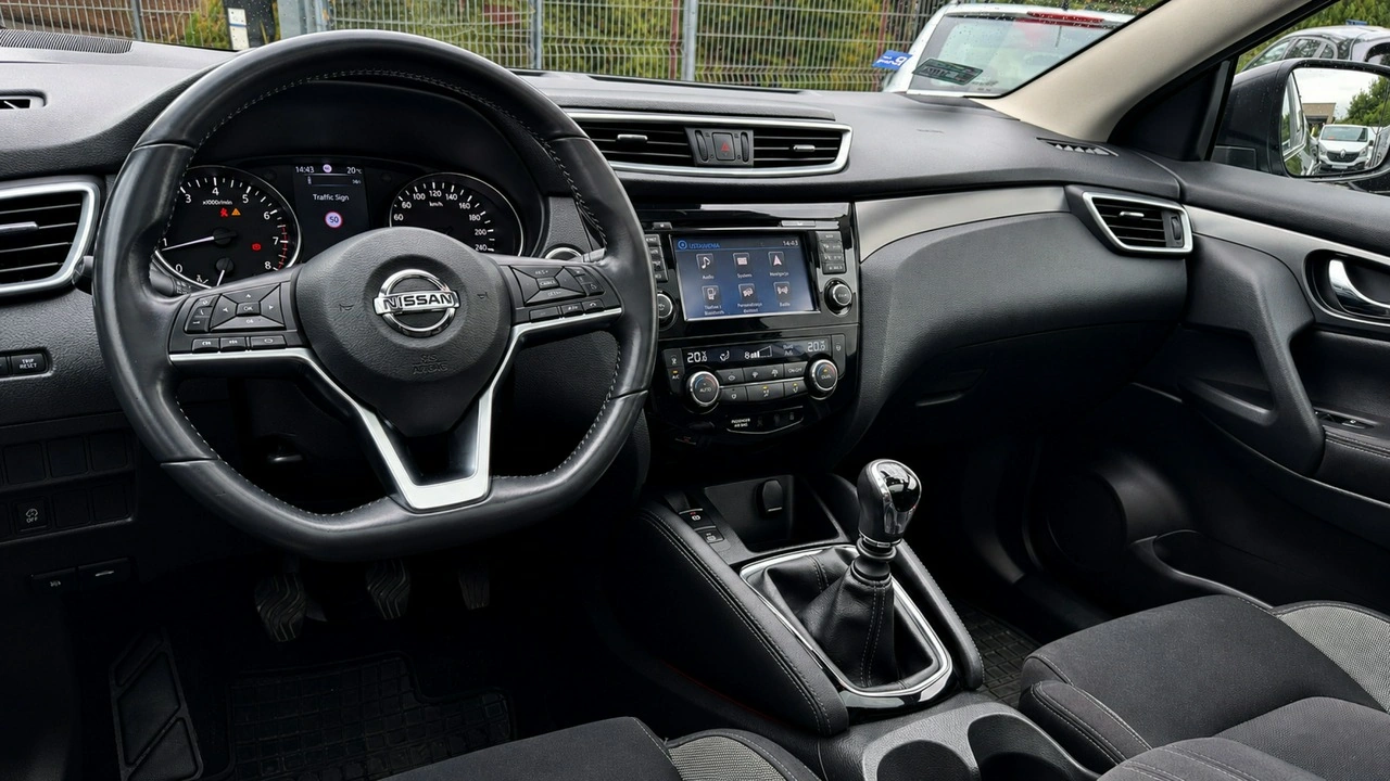 Nissan Qashqai - Zdjęcie 12