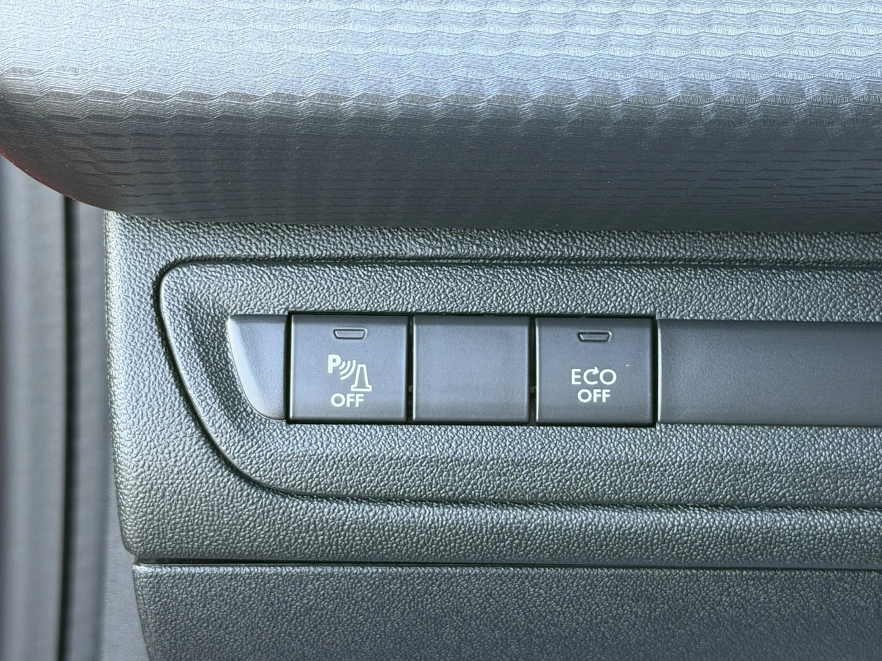 Peugeot 2008 - Zdjęcie 14