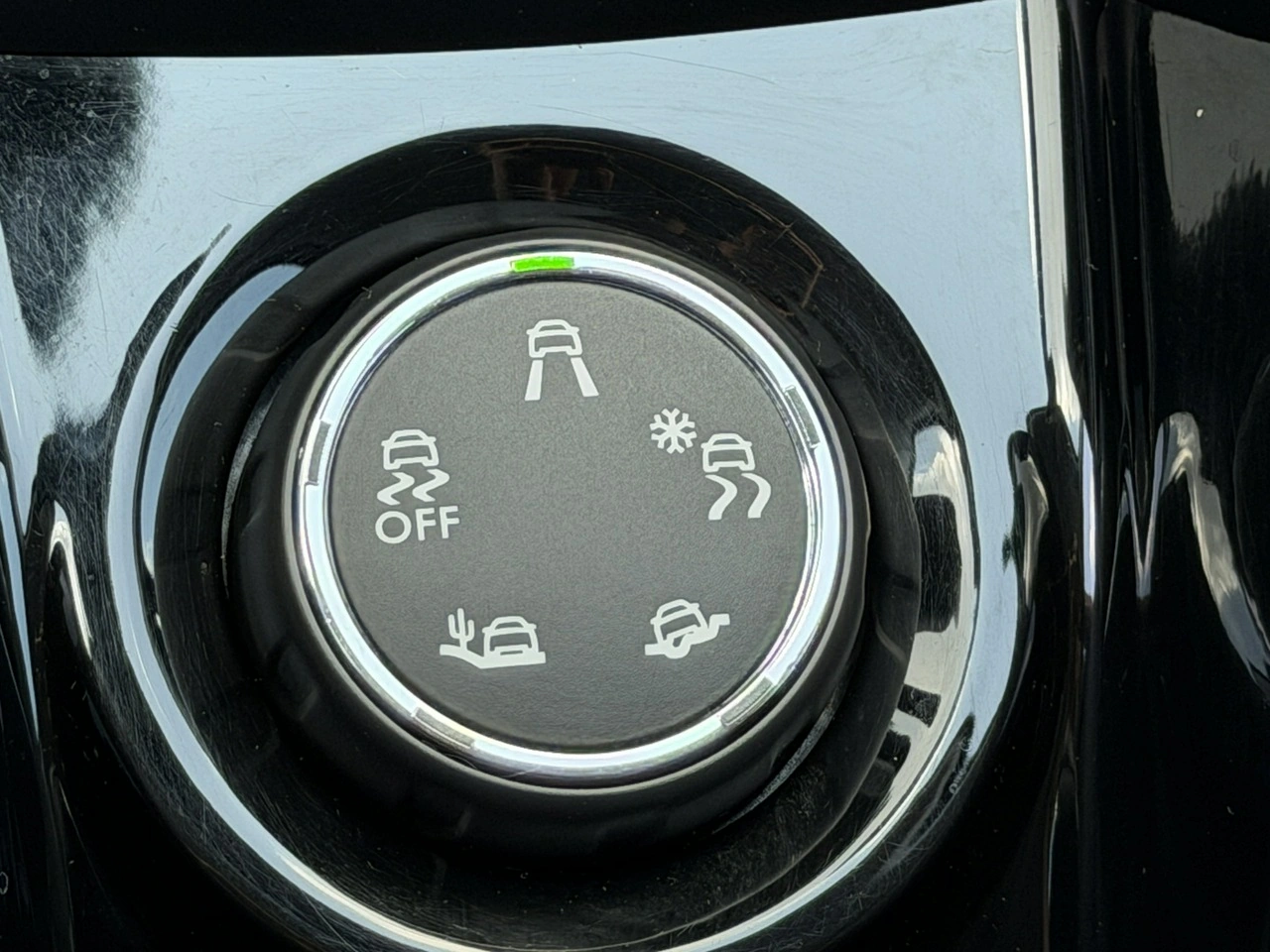 Peugeot 2008 - Zdjęcie 26