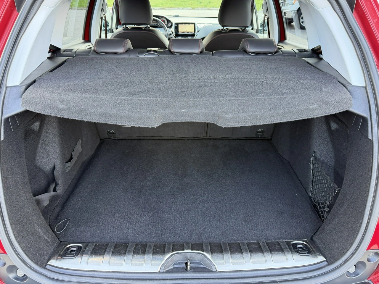 Peugeot 2008 - Zdjęcie 38