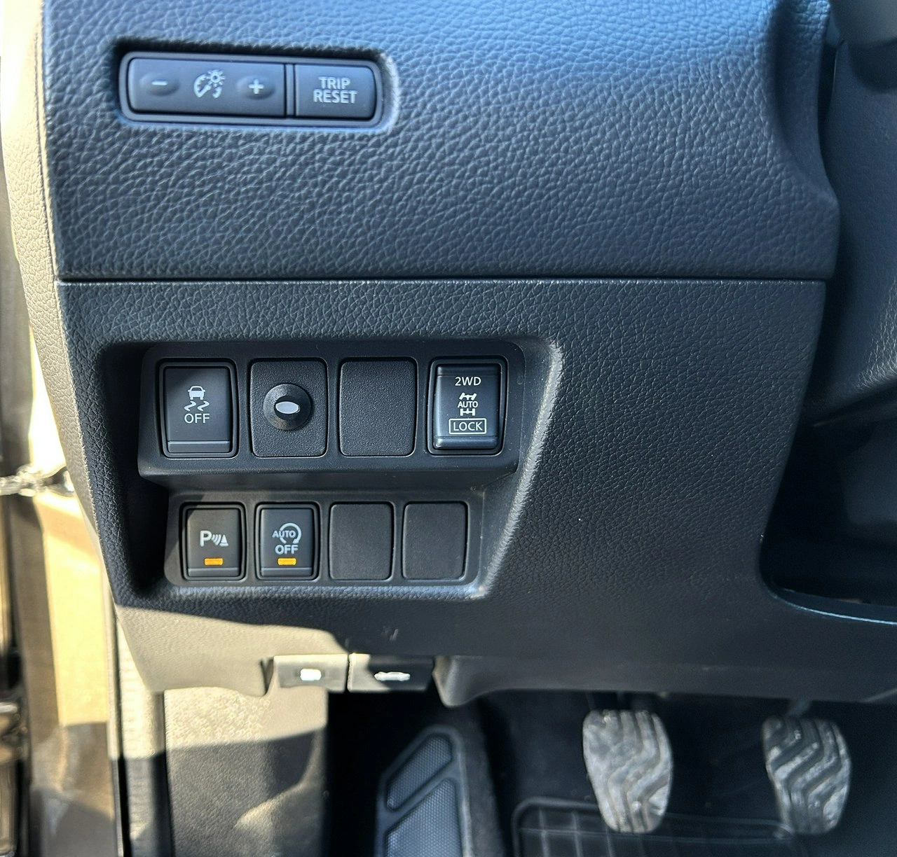 Nissan Qashqai - Zdjęcie 12