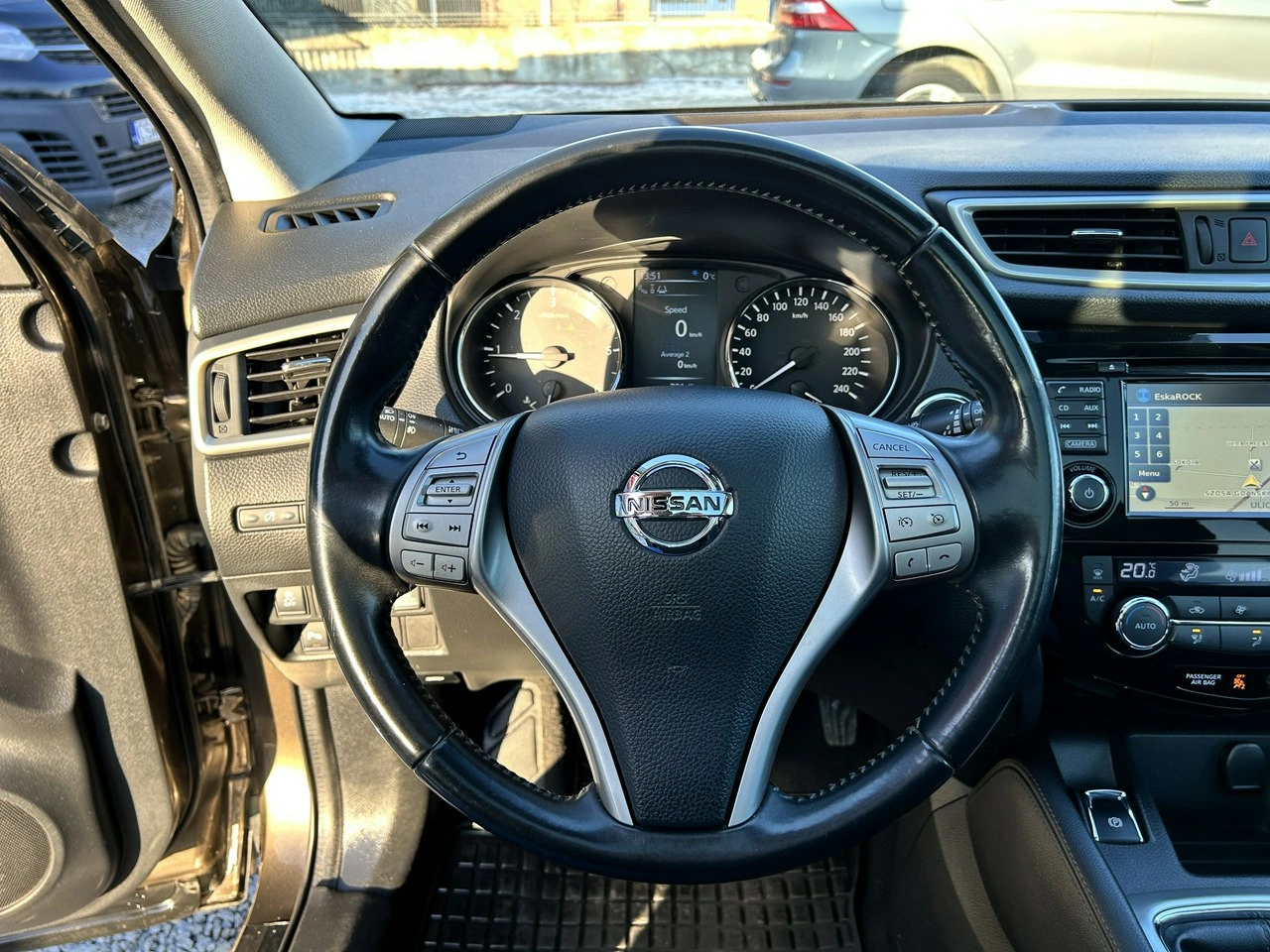 Nissan Qashqai - Zdjęcie 13