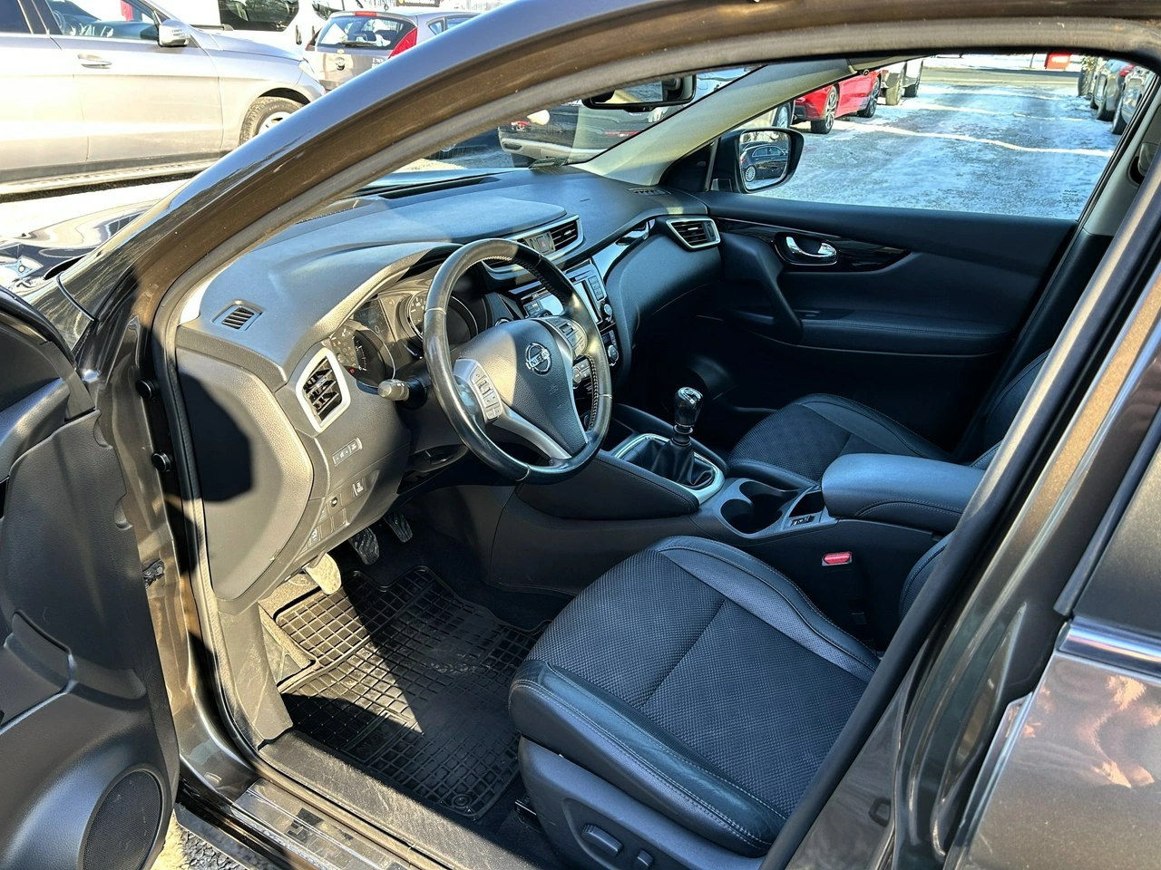 Nissan Qashqai - Zdjęcie 7