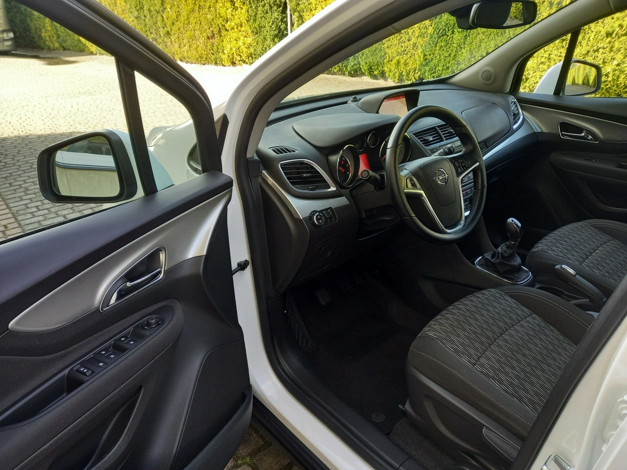 Opel Mokka - Zdjęcie 29