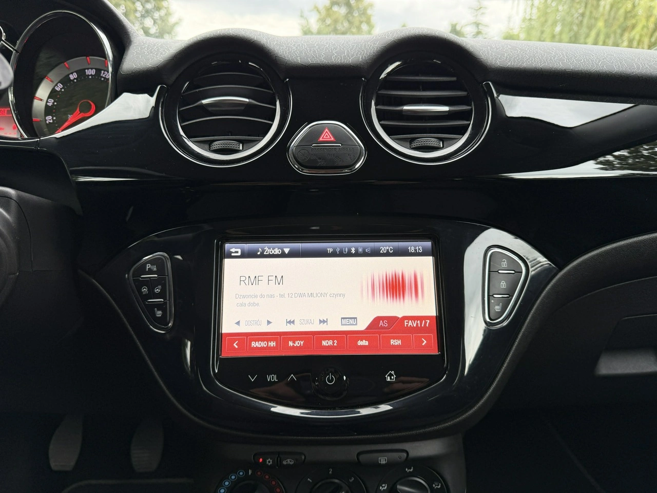 Opel Adam - Zdjęcie 9