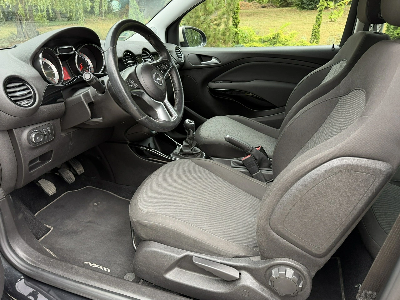 Opel Adam - Zdjęcie 12
