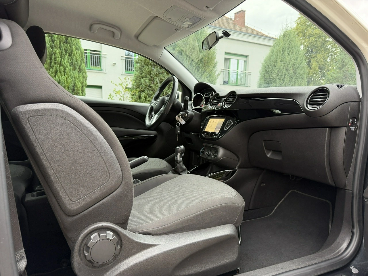 Opel Adam - Zdjęcie 14
