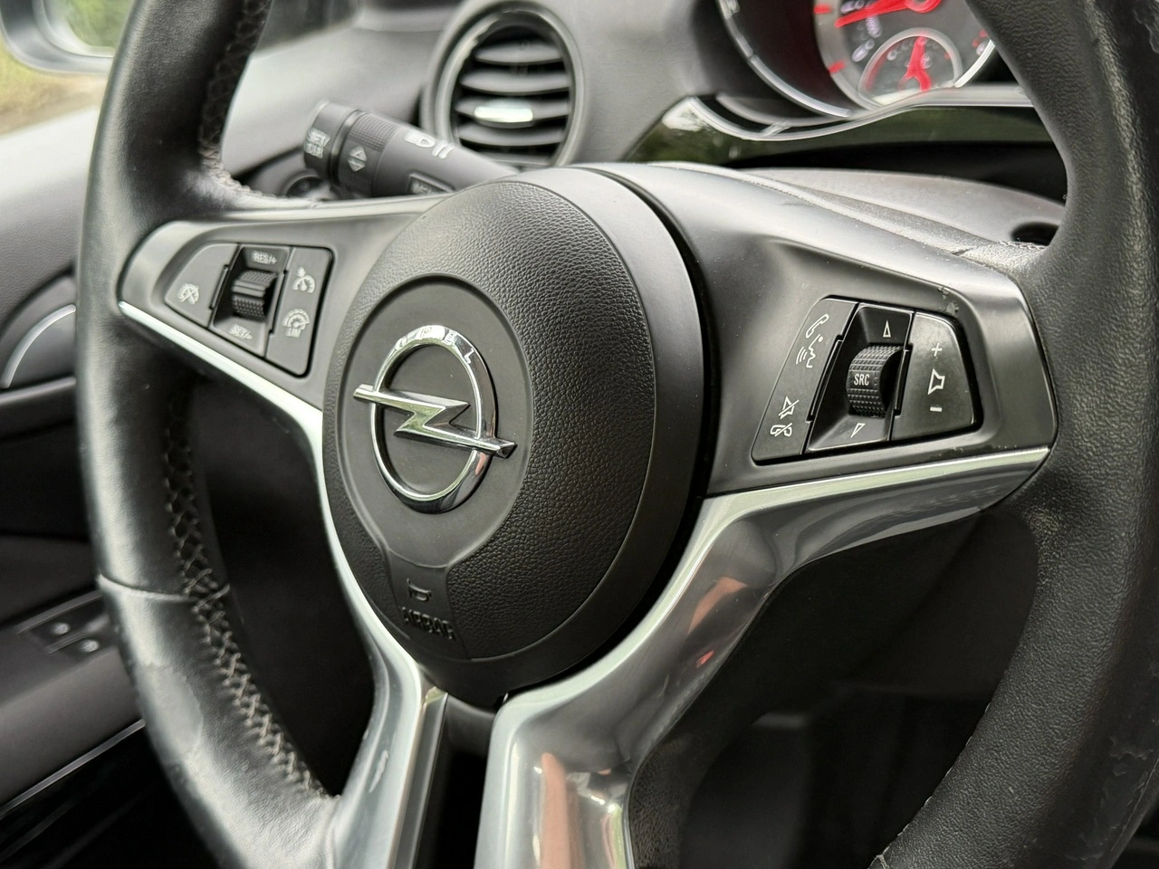 Opel Adam - Zdjęcie 16