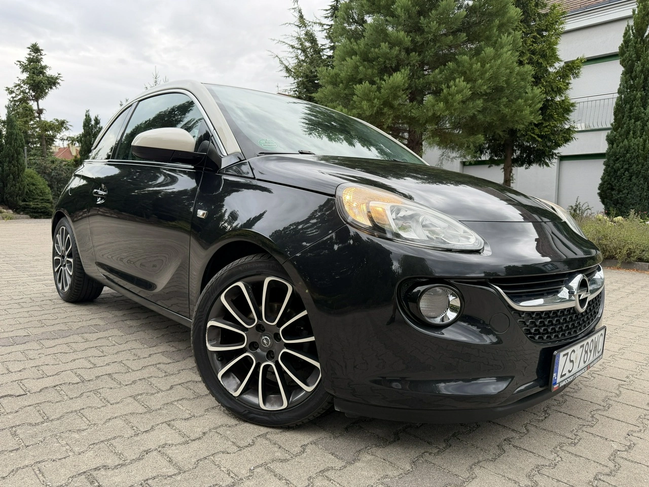 Opel Adam - Główne zdjęcie