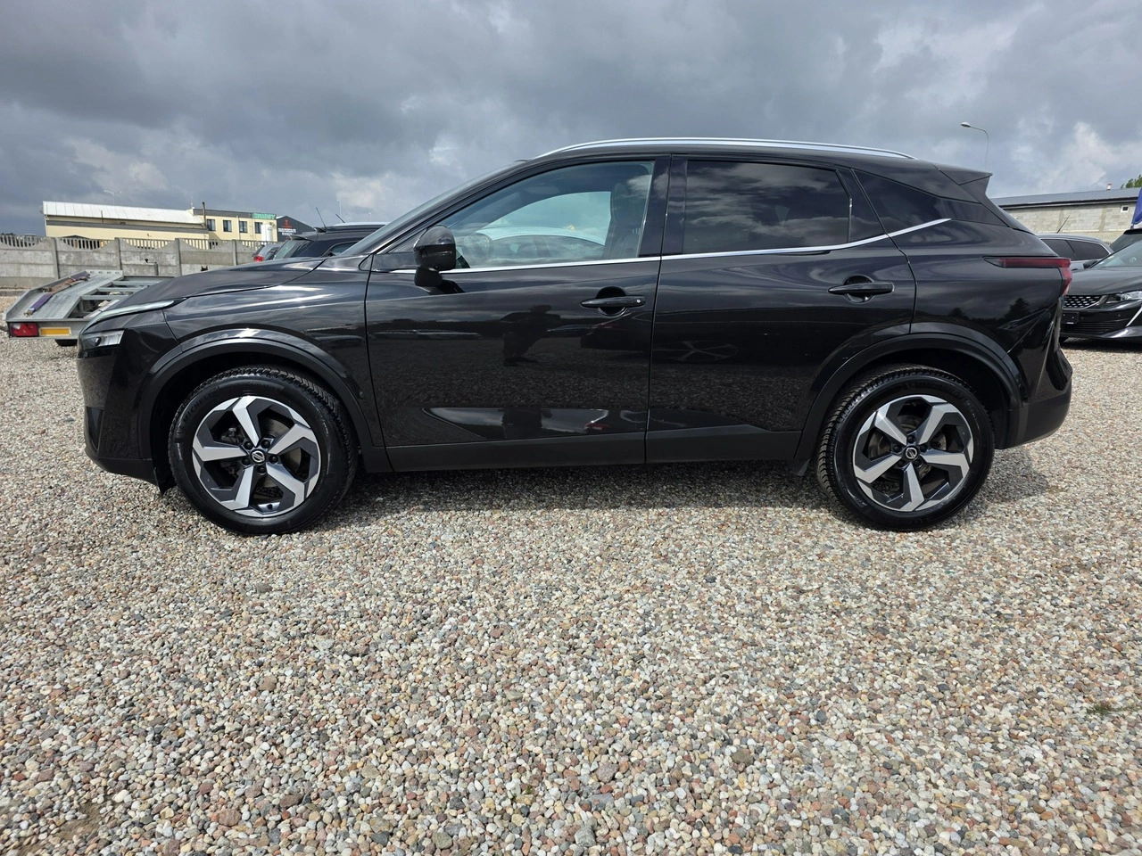 Nissan Qashqai - Zdjęcie 17