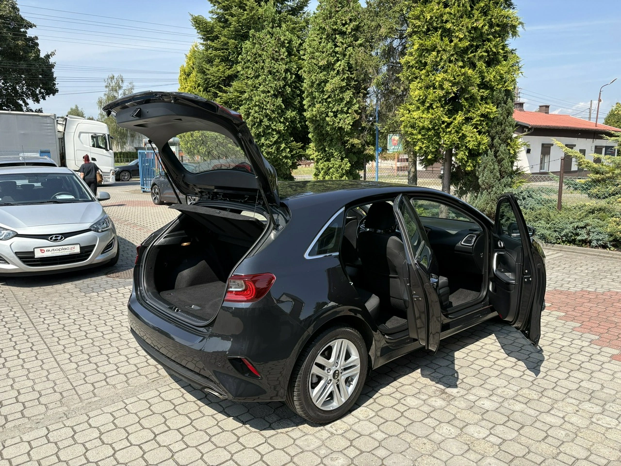 Kia Ceed - Zdjęcie 28